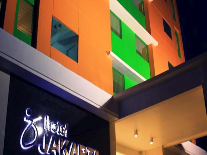 Hotel Jakarta Макасар Экстерьер фото